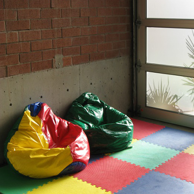 d79dbf644fd12ddf-BeanBags1.jpg